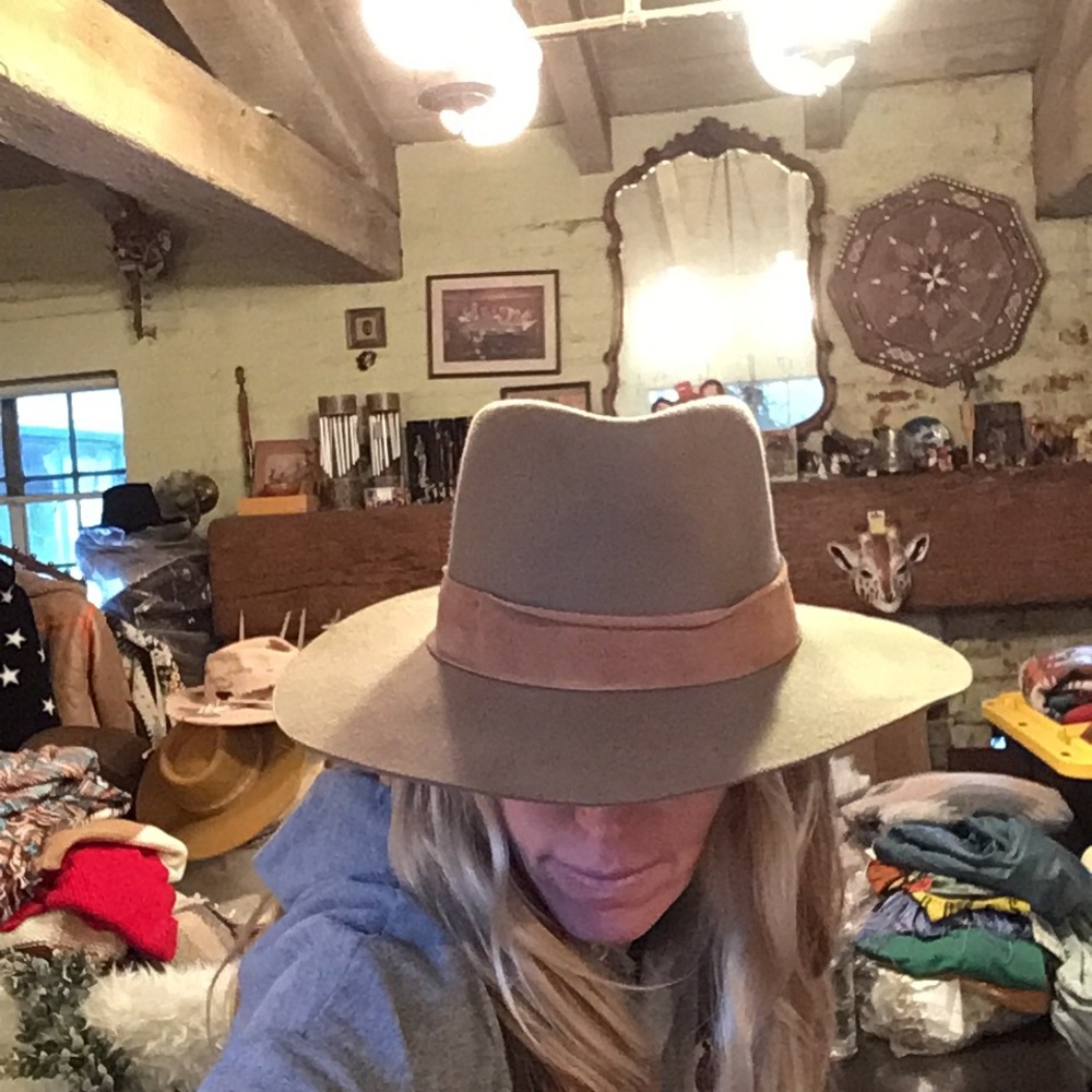 RARE 1 LEFT ! 5 ๐๐๐๐๐fav Wyeth Dylan hat - Picture 10 of 10
